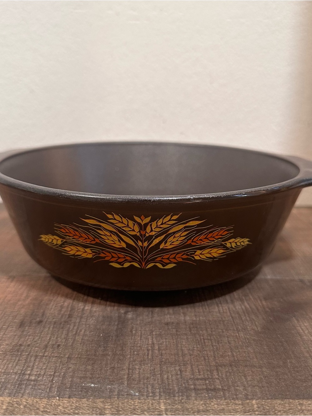 Vintage Wheat Brown Harvest glass casserole dish